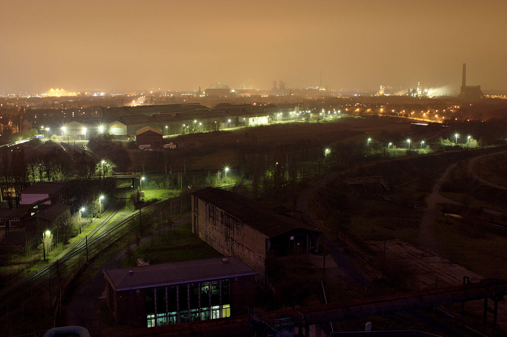 Duisburg bei Nacht